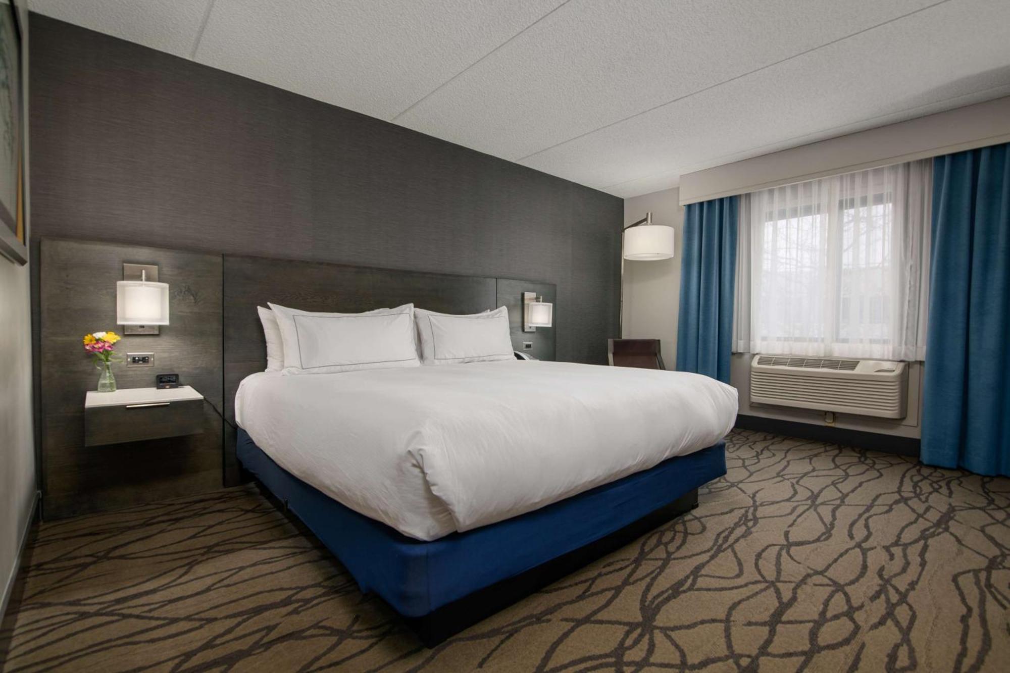 מלון Doubletree By Hilton Racine Harbourwalk מראה חיצוני תמונה