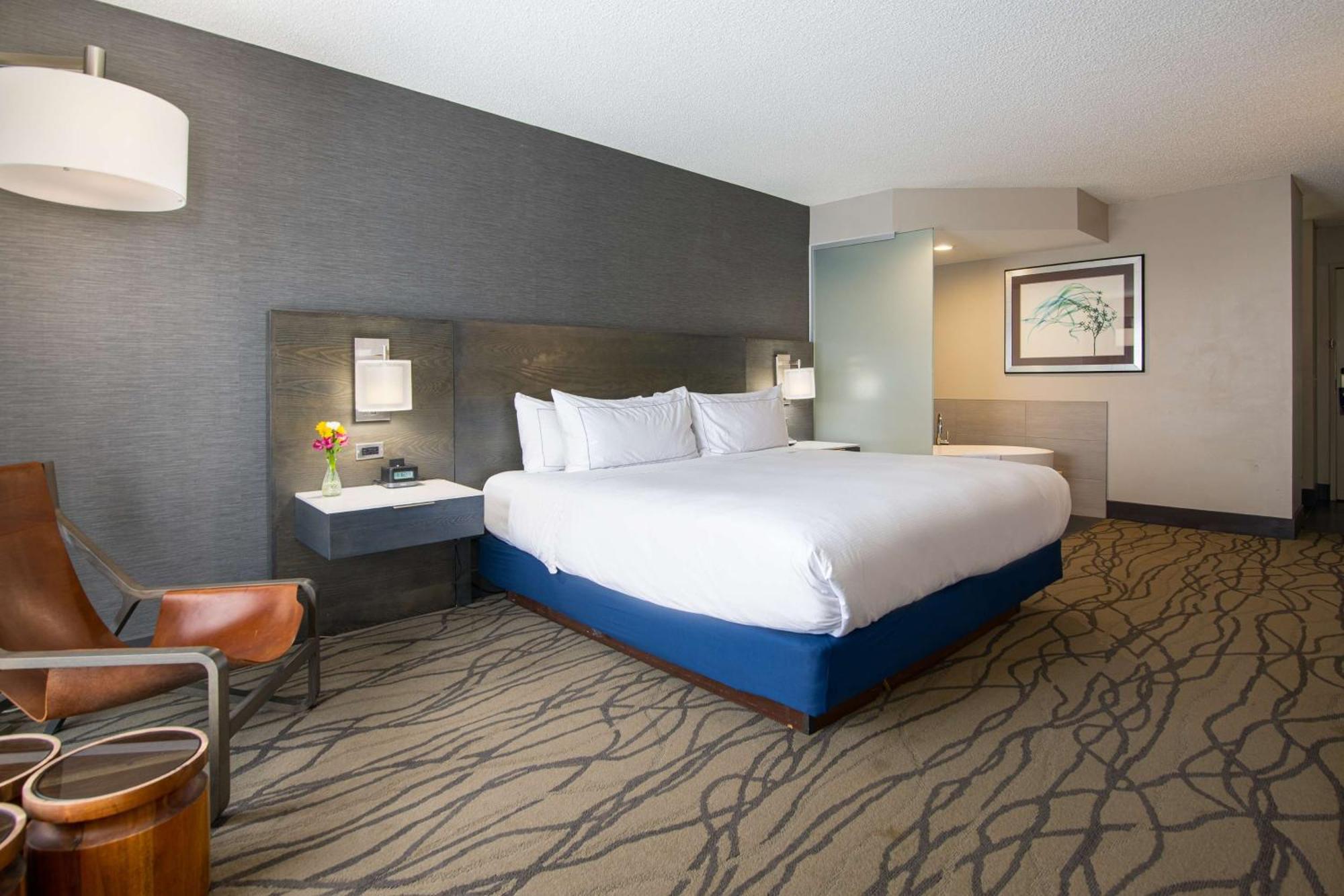 מלון Doubletree By Hilton Racine Harbourwalk מראה חיצוני תמונה